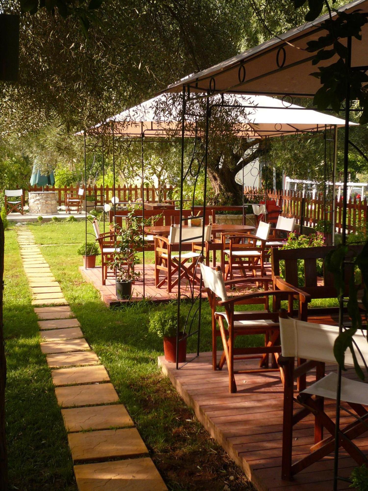 Hotel Avra Лигия Экстерьер фото