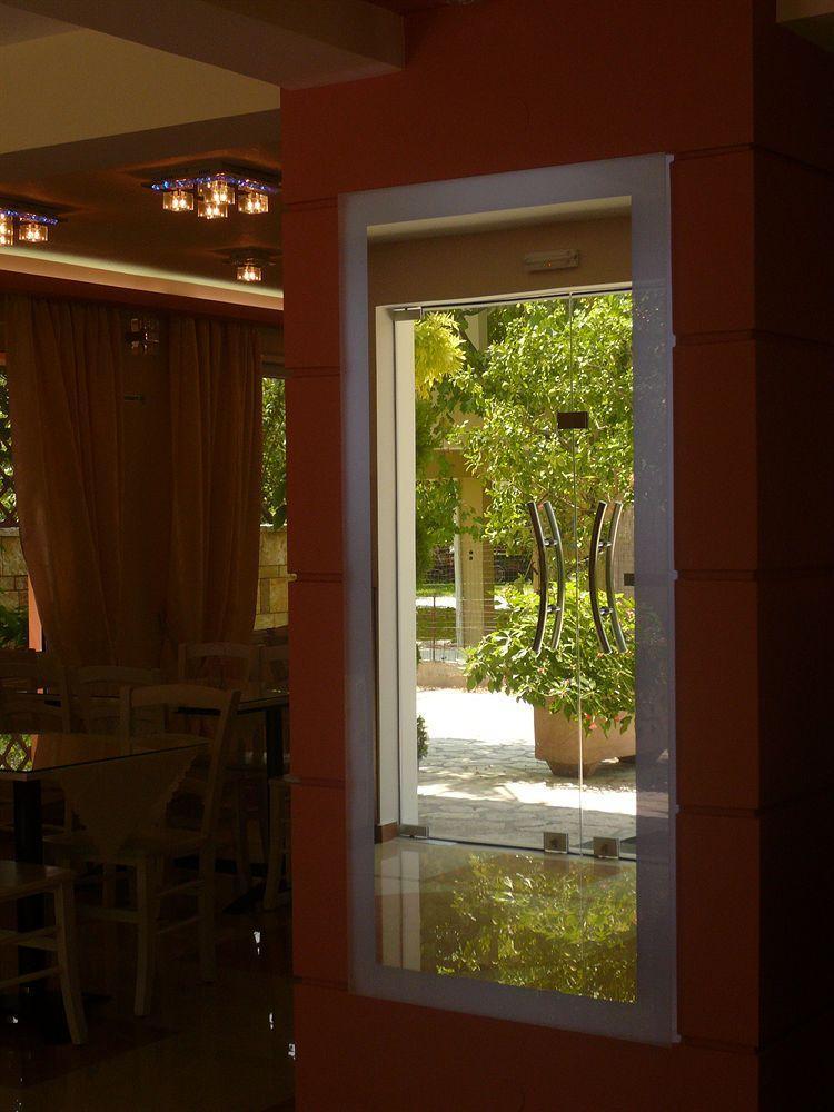 Hotel Avra Лигия Экстерьер фото