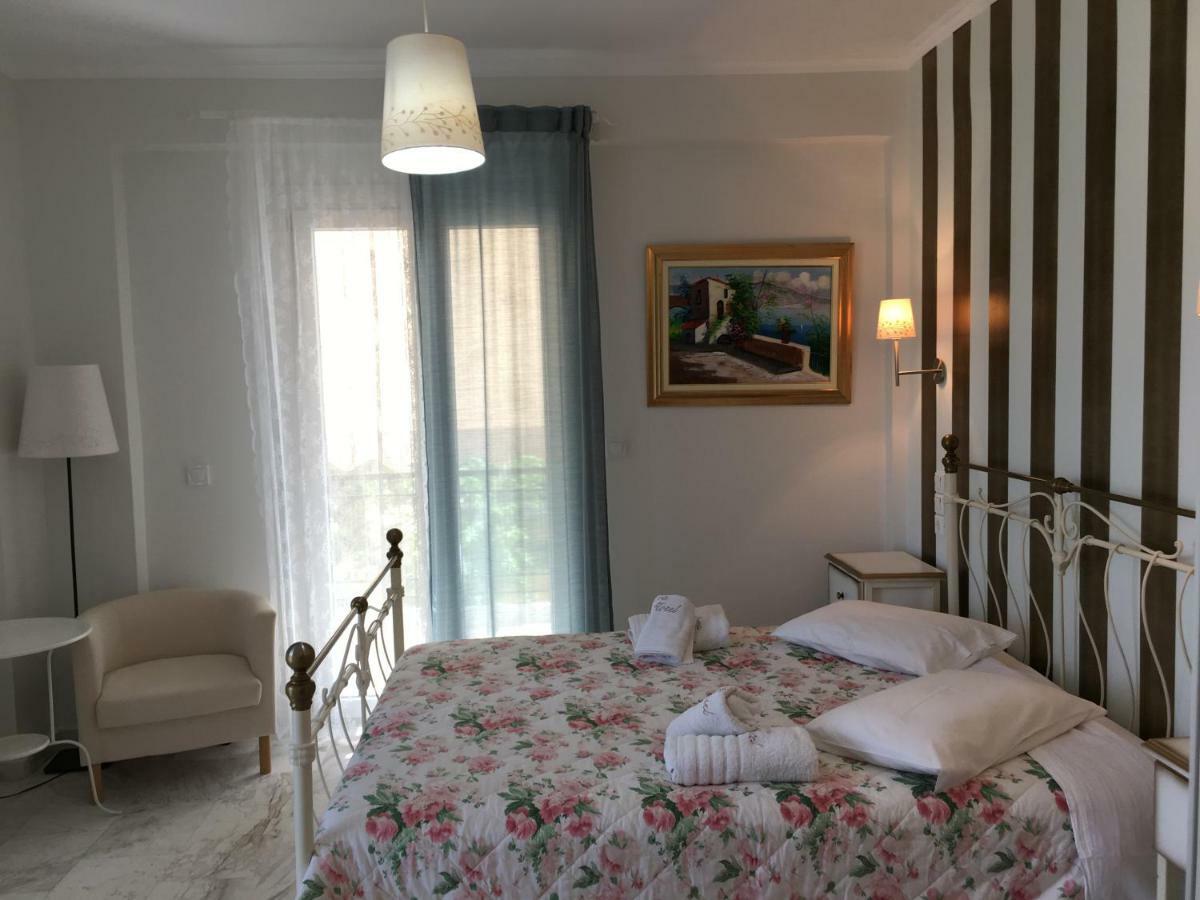 Hotel Avra Лигия Экстерьер фото